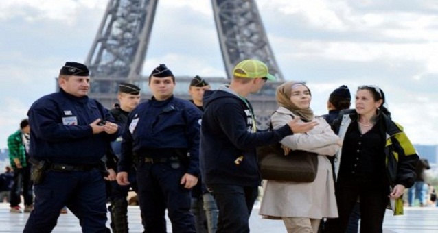 يهم المغاربة.. البرلمان الفرنسى يقر مشروع قانون يتعلق بالهجرة واللجوء