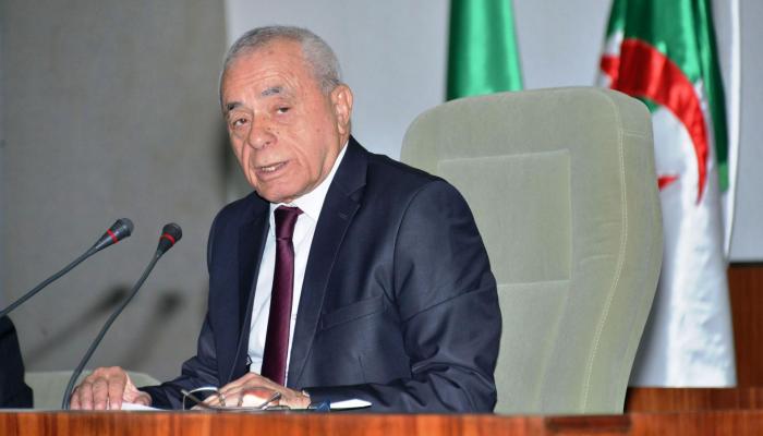 رغم عدم استقالته من البرلمان.. الرئاسة الجزائرية تتجاهل بوحجة