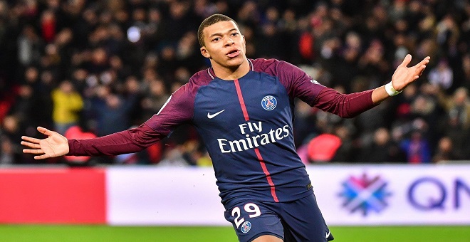 مبابي يدخل باريس سان جيرمان التاريخ