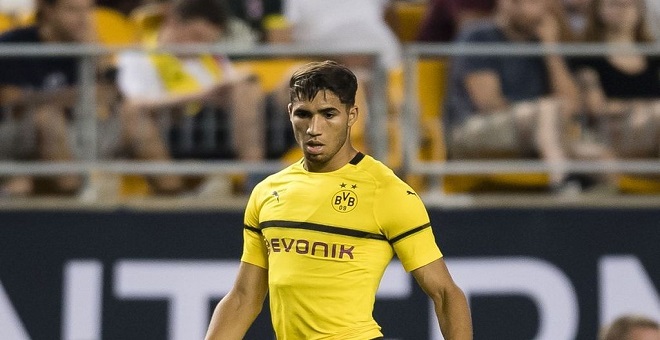 بعدما تركه الريال ..حكيمي مطلوب بدورتموند