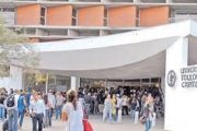 إعلان فرنسا رفع رسوم تسجيل الطلبة غير الأوروبيين يؤرق المغاربة