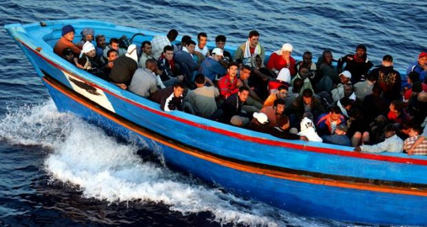 إسبانيا تشتكي تدفق آلاف المهاجرين الجزائريين غير الشرعيين