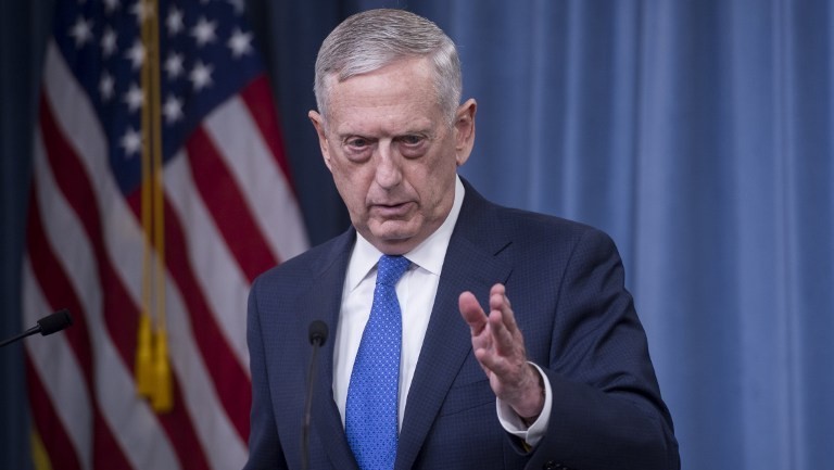 وزير الدفاع الأمريكي يعلن استقالته رداً على قرار ترامب
