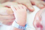 أوضاع أقسام الولادة بالمستشفيات العمومية تحرج الدكالي