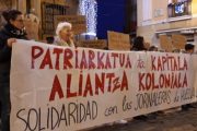 حقوقيون إسبان يحتجون ضد 