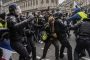 فرنسا.. الحكومة تشدد موقفها ضد 