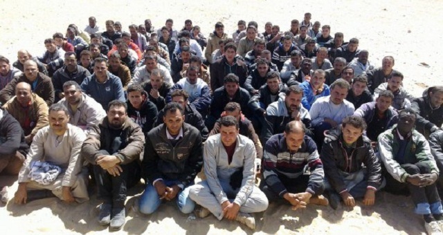يهم المغاربة..  تسجيل مهاجرين في ليبيا قصد إعادتهم لأوطانهم