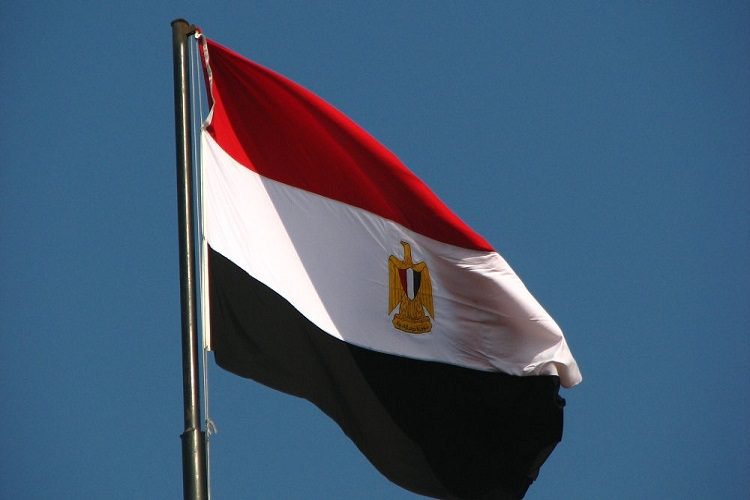 سفارة مصر بالجزائر توقف نشاطها.. ومواطنون متذمرون من تعطيل مصالحهم