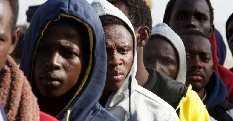 صادم.. لاجئون رحلتهم الجزائر نحو النيجر يواجهون خطر الموت