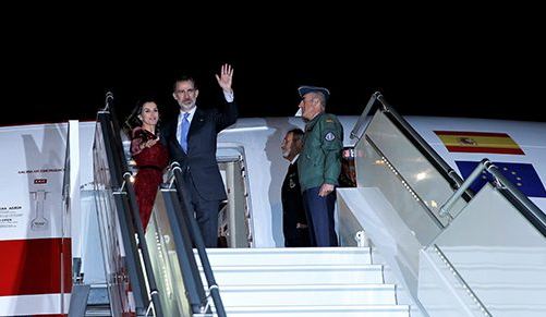 الملك فيليبي السادس والملكة ليتيثيا يغادران المغرب في ختام زيارة رسمية