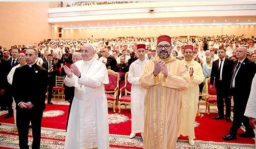 الملك والبابا يقومان بزيارة لمعهد محمد السادس لتكوين الأئمة