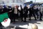 وسط الحراك.. فيديوهات تورط الأمن الجزائري في إصابة وإزهاق أرواح متظاهرين