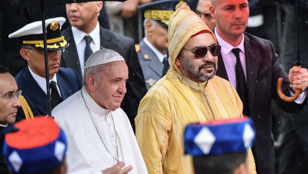 الملك محمد السادس والبابا فرانسيس يوقعان “نداء القدس”