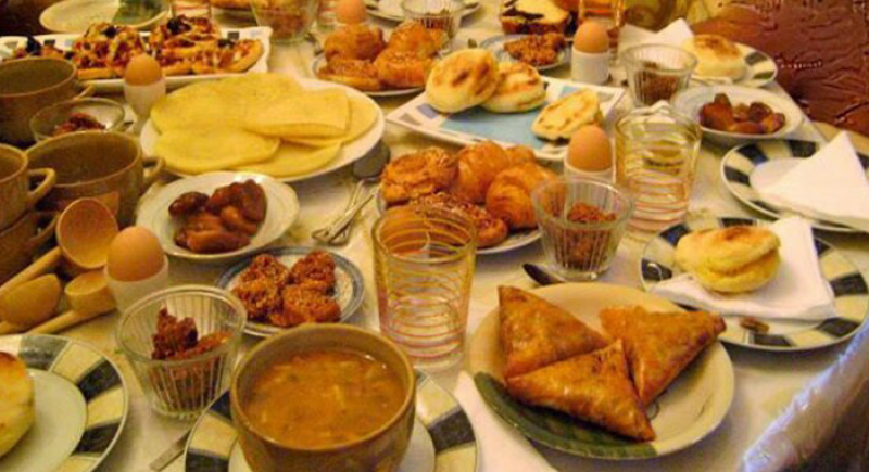 الصحة العالمية: هذا هو الترتيب الأمثل لوجبة إفطار رمضان