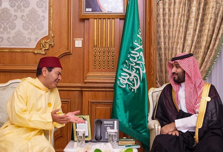 الأمير مولاي رشيد يلتقي بولي العهد السعودي على هامش القمة الإسلامية