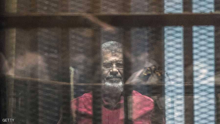 وفاة الرئيس المصري المعزول محمد مرسي خلال جلسة محاكمته