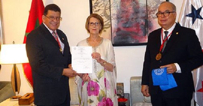 تعيين سفيرة المغرب ببنما عضوا شرفيا في “جمعية الدراسات الدولية”