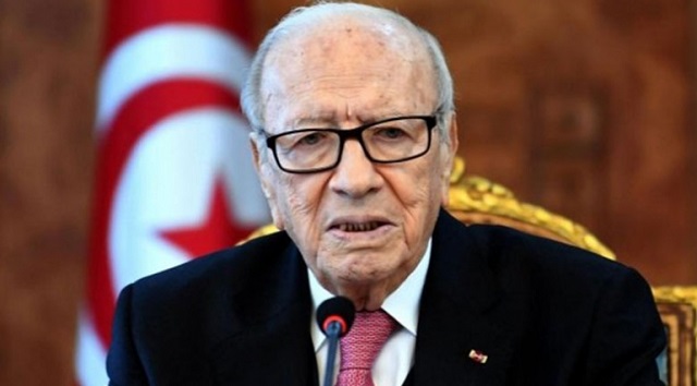 إثر تعرضه لوعكة صحية حادة.. نقل الرئيس التونسي للمسشتفى