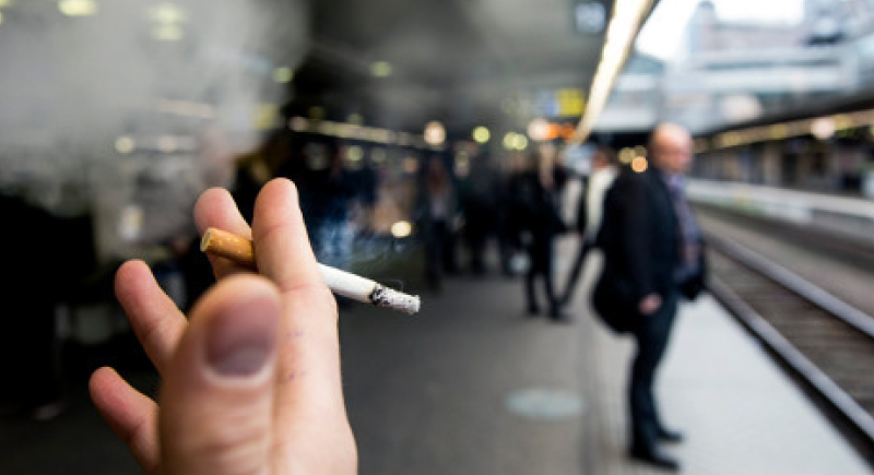 السويد: إجراءات جديدة لجعل البلاد خالية تماما من المدخنين بحلول 2025