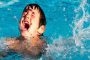 7 خطوات لحماية طفلك من الغرق أثناء السباحة