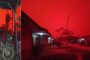 السماء تتحول إلى لون دماء حمراء في إندونيسيا (فيديو)