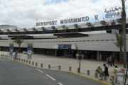 سلطات مطار محمد الخامس تحبط محاولة تهريب 26 صقرا حيا