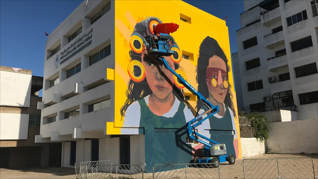 فن الجداريات يشعل المنافسة بين الشباب لإضفاء جمالية على واجهة المدن