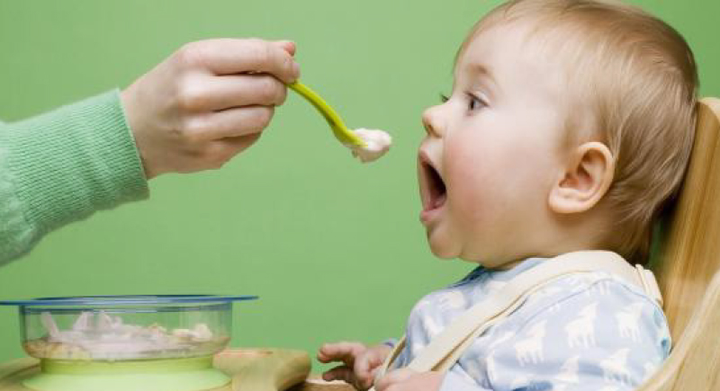 الكشف عن أكبر خطر قاتل في غذاء الأطفال!