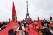 باريس.. مغاربة أوروبا ينددون بإهانة العلم الوطني