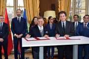 الاجتماع الفرنسي-المغربي: التوقيع على عدة اتفاقيات للتعاون الثنائي