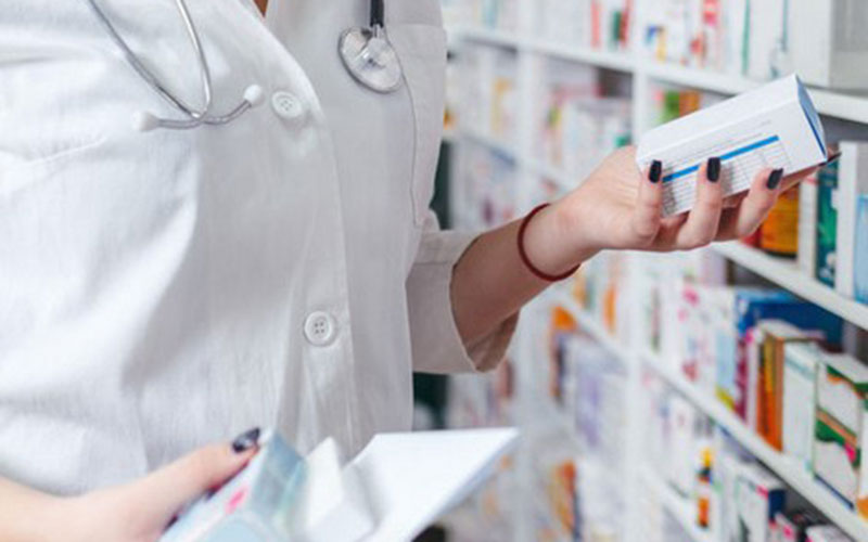 وزير الصحة: سياسة شراء الدواء المعتمدة لا تتوافق مع حاجيات المواطن