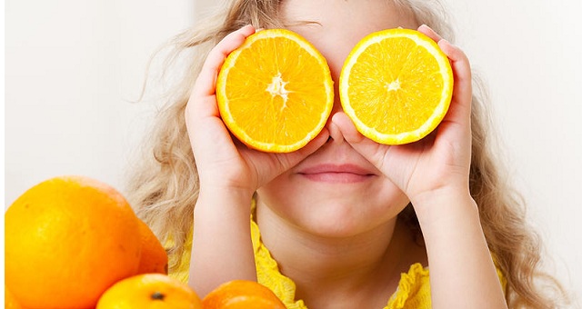 تعرفي على فوائد البرتقال لصحة طفلك