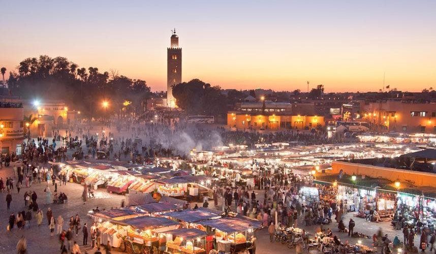 على هامش معرض مراكش.. مزور توقع اتفاقيات دولية لتعزيز الاستثمار السياحي بالمملكة