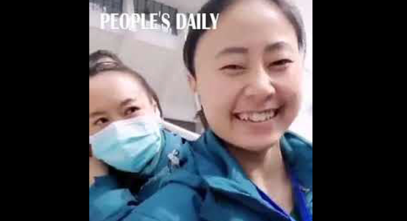 فيديو.. أطباء صينيون يعلنون هزيمة كورونا بـ 