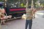 طريقة مبتكرة من الشرطة الهندية لإلقاء القبض عن بعد (فيديو)