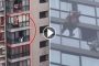 10 دقائق بين الحياة والموت.. إنقاذ طفلة من الطابق الـ14 في الصين