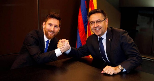 رئيس برشلونة يكشف حقيقة رحيل ميسي عن النادي الكاتالوني