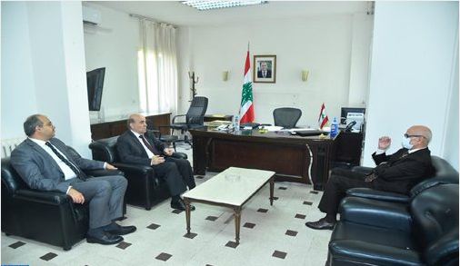 وزير الخارجية اللبناني يعبر عن تقدير بلاده للمبادرة الملكية بإرسال مساعدات إنسانية