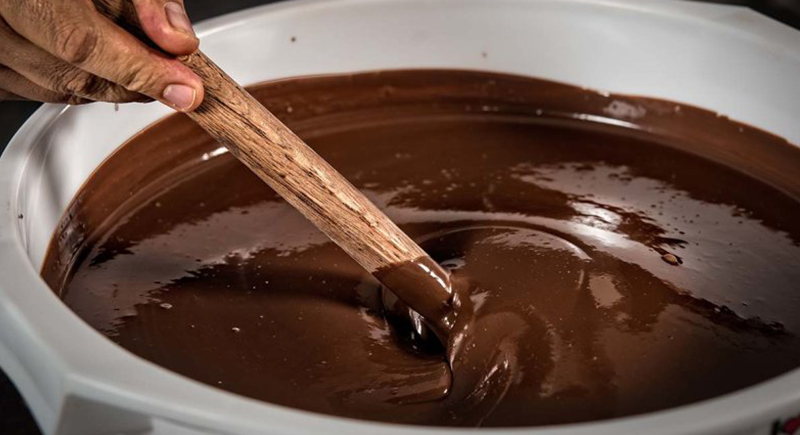 تصنيع شوكولاتة من نفايات الطعام في أمريكا