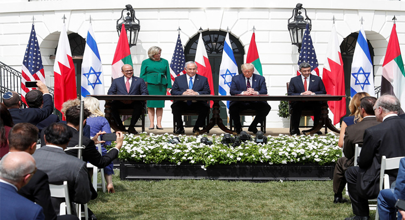 ترامب: كل الدول العربية ستطبع العلاقات مع الكيان الصهيوني
