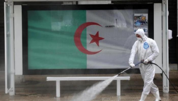 عداد إصابات ''كورونا'' بالجزائر يرتفع ويحرج السلطات