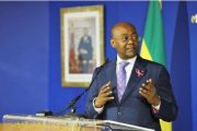وزير الخارجية الغابوني يجدد دعم بلاده 