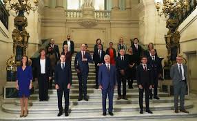 بعد 16 شهرا من الأزمة.. مغربيتان زاكية ومريم تقودان حكومة بلجيكا الجديدة
