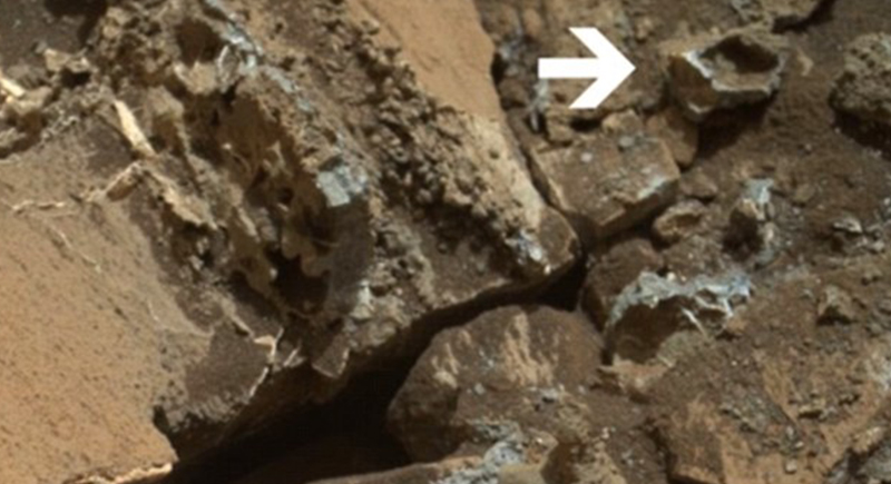 عالم آثار تايواني يكتشف ذهباً على سطح المريخ