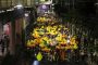 البطة الصفراء تجتاح شوارع تايلاند.. وتتحول لرمز للاحتجاجات