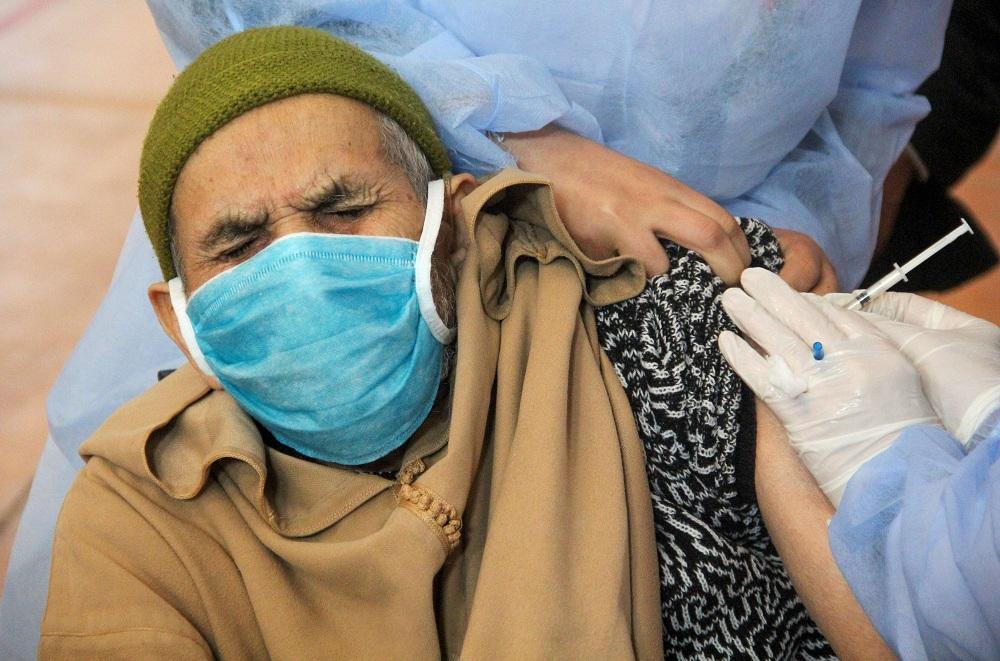عدد المستفيدين من اللقاح يتجاوز عتبة الأربعة ملايين بالمغرب
