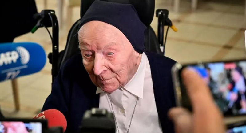 معمرة عمرها 117 عاما تتعافى من كورونا!