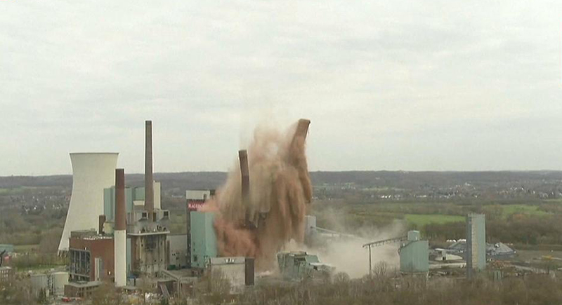 ألمانيا: تفجير محطة للطاقة ب420 كغ من الديناميت (فيديو)