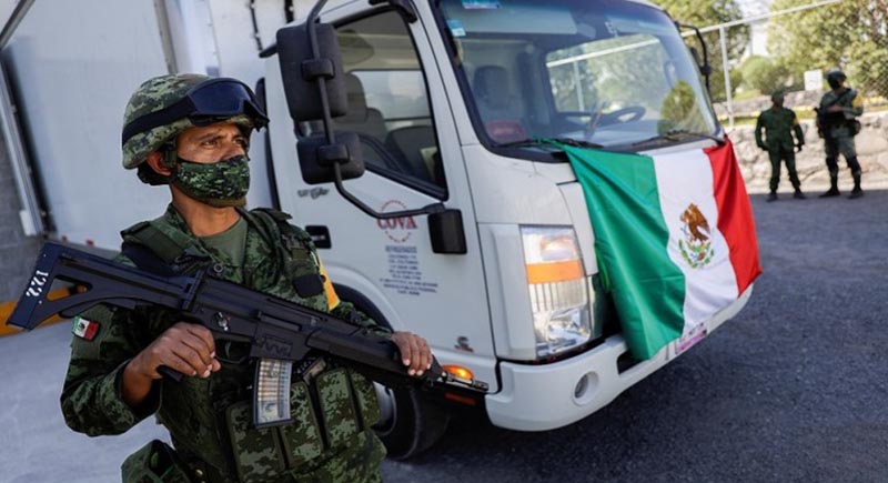 المكسيك: هروب طاقم طائرة حاولت تهريب دفعة مزيفة من لقاح كورونا