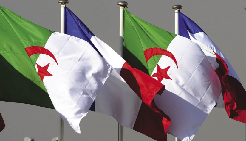لوموند: العلاقات بين فرنسا والجزائر أضحت هشة